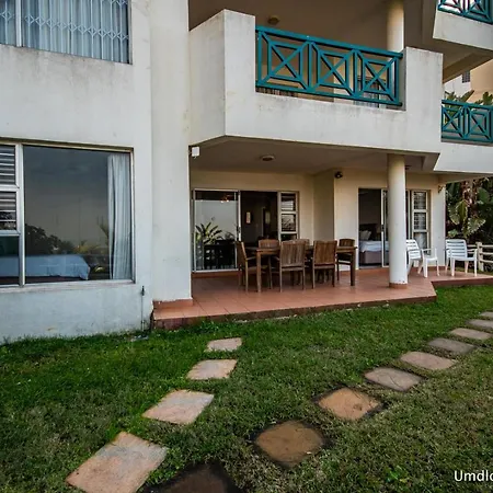 Tahiti 11 Apartment Umdloti Exterior photo